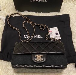 Chanel hand bag authentic