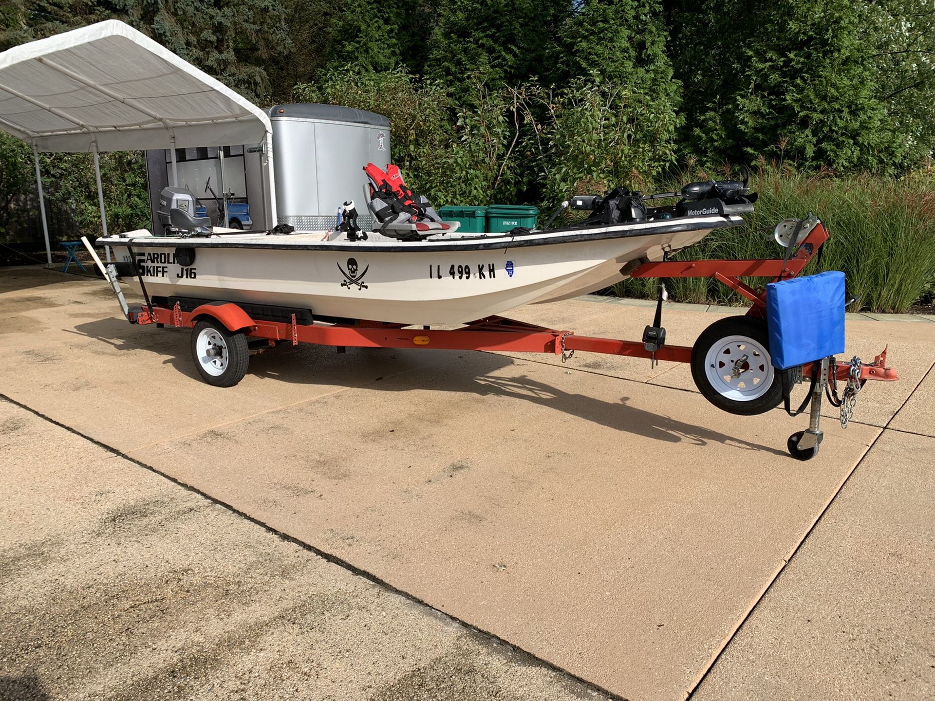 Carolina skiff j16 with 25 hp Johnson motor for Sale in St. Charles, IL