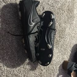 Nike Cleats Size 11