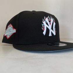 New York Yankees Snapback Hat 🧢