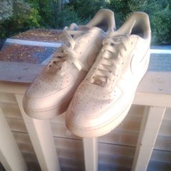 9.5 white Nike Air forces