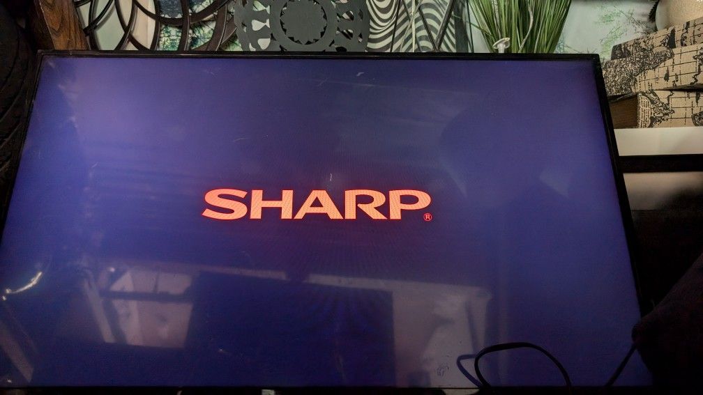 42 Inch Sharp TV With Remote And Wall Mount