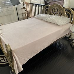 Antique Ornate Brass Full Size Bed – Circa 1900