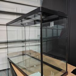 Fish Tank 30 X 20 X 12"