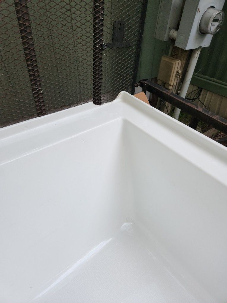 Tub