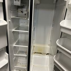 Side By Side  Refrigerator 