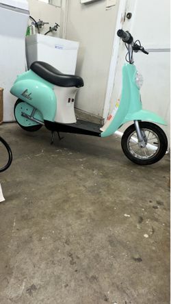 Razor electric moped pad