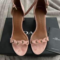 coach pink sandal’s 
