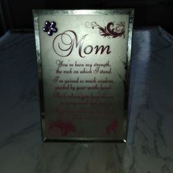 Pink and Silver 'Mom' Plaque