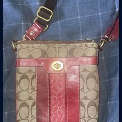 Authentic Coach crossbody