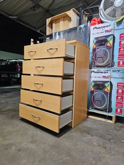 6-Drawer Tall Dresser Light Wood
