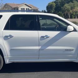 2014 GMC Acadia