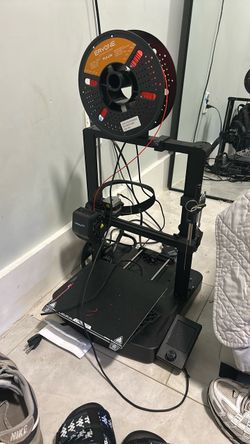 Creality FDM 3D Printer with Filament