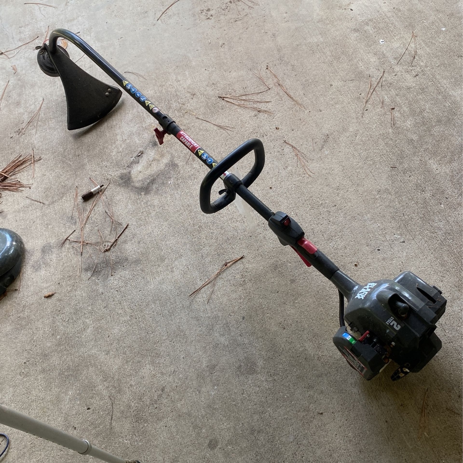 Black Max 2 cycle Weed Eater/trimmer for Sale in Tallassee, AL OfferUp