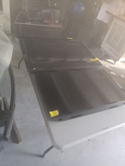 Projector With Screen & TV's