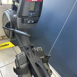 Rowing Machine Open Box Never Used 