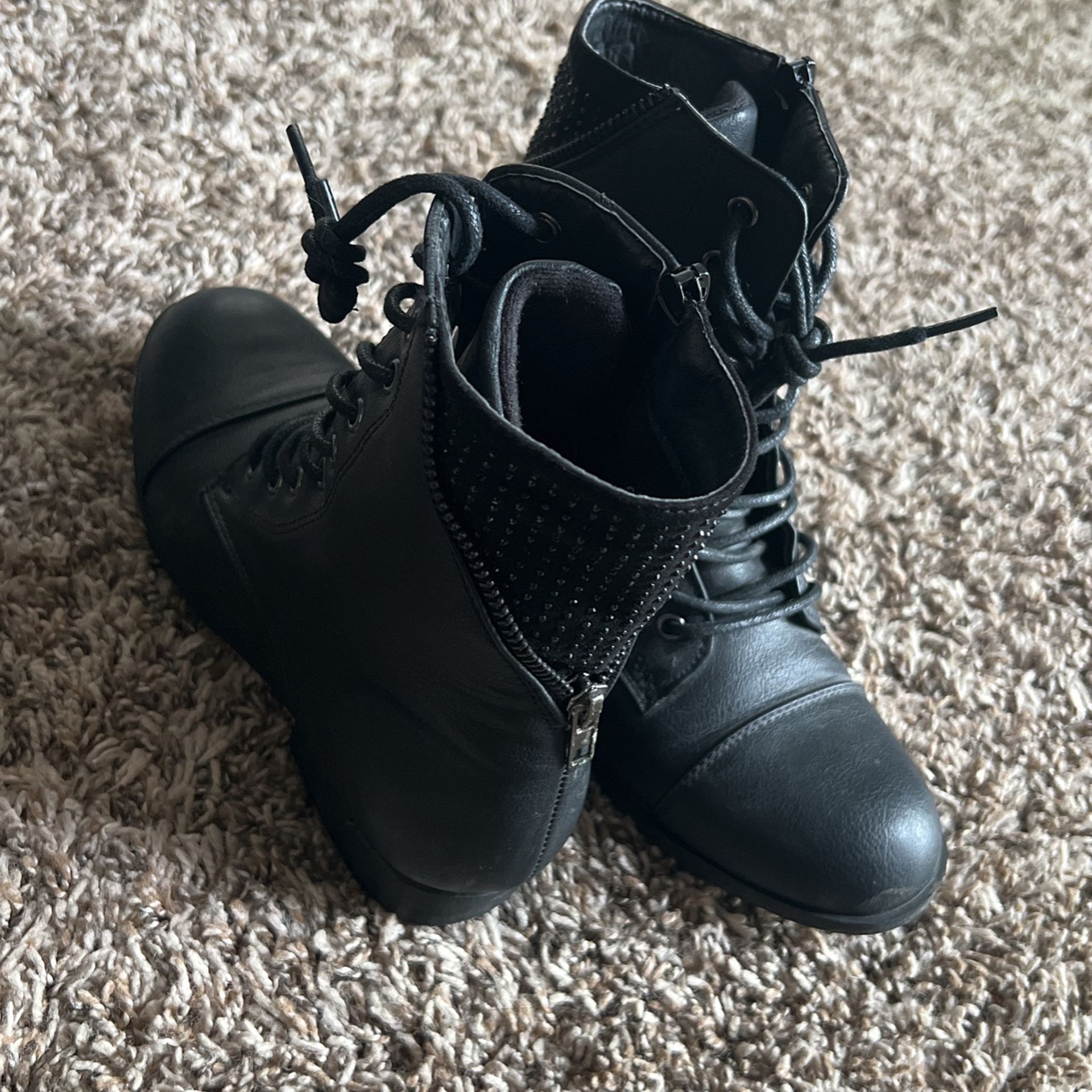 Black boots