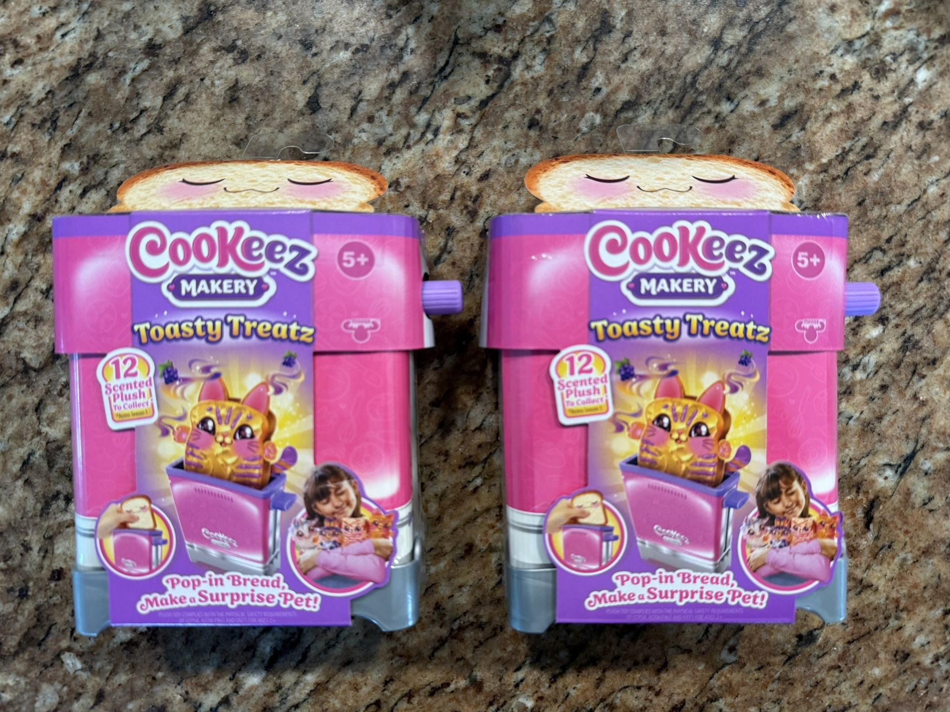 Viral Cookeez Makery Toy