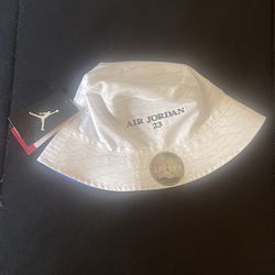 Limited Edition AJ10 Accolades Reversible Bucket Hat
