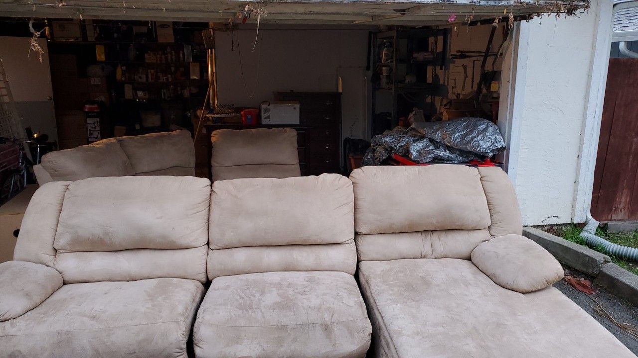 5 peice sofa recliner