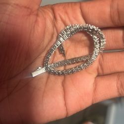 silver tennis bracelet 