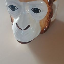 8" Porcelain Ape 