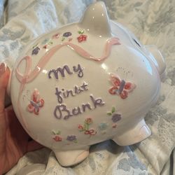 Glass piggy bank