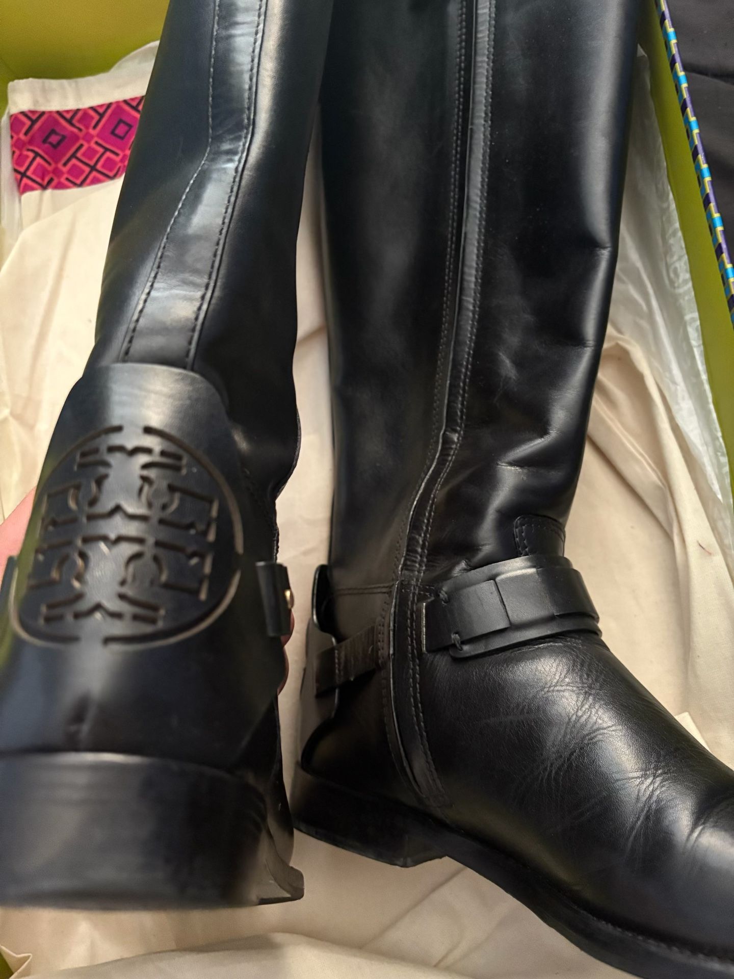 Tory Burch Leather Boots 👢