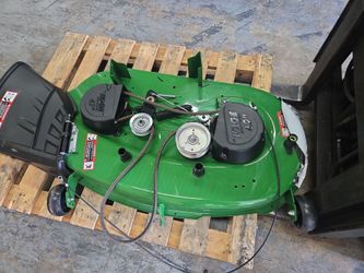 John Deere Lawnmower
