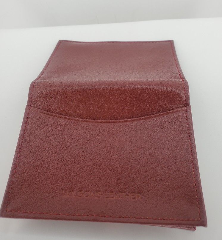 NWOT Wilsons Leather Mini Unisex Red Burgundy ID & Card Wallet 3" X 4"