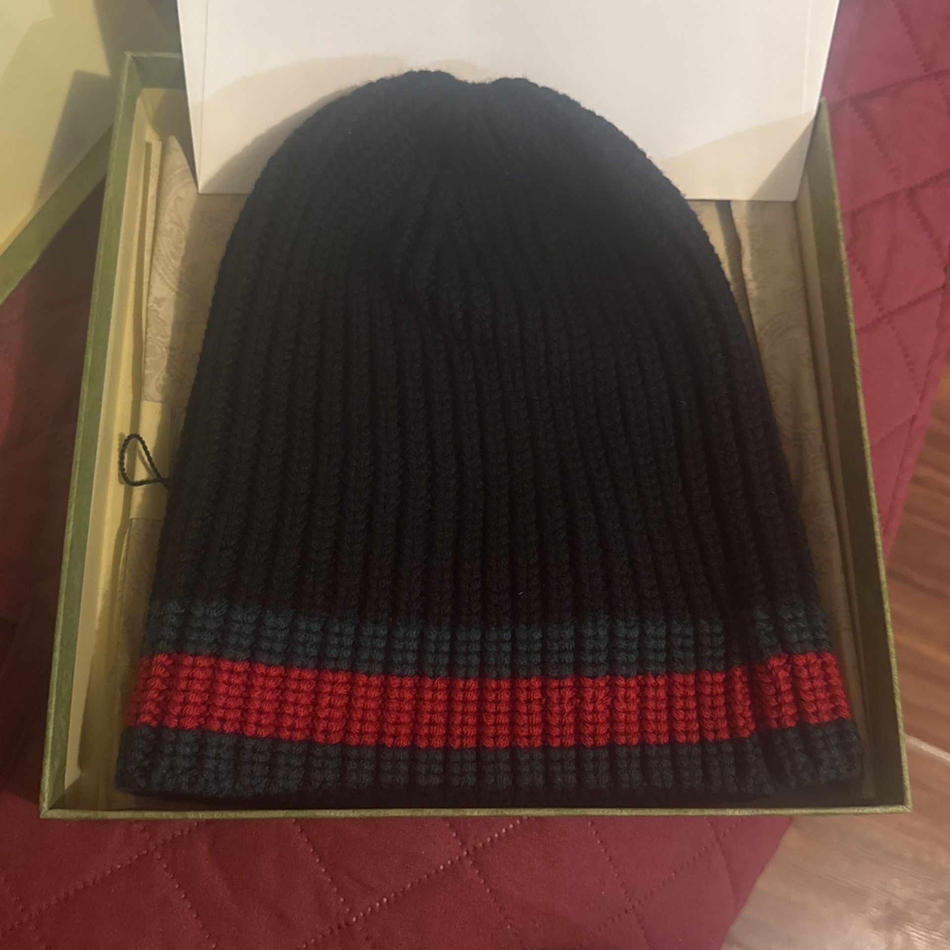 Gucci Wool Hat With Web