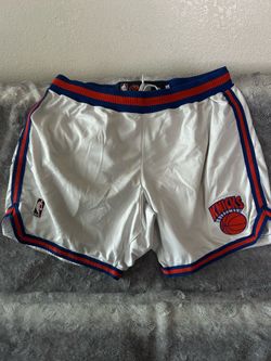 New York Knicks NBA Game Worn Shorts Size 40 Adidas Authentic home 2006-2010