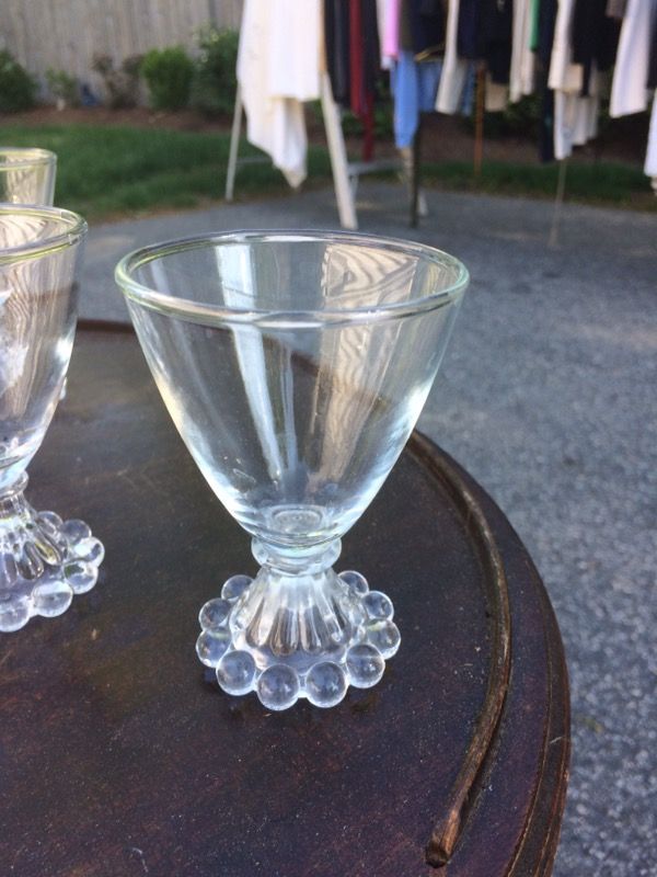 10 Antique glasses