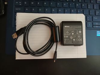Nikon Camera Charger with USB Cable