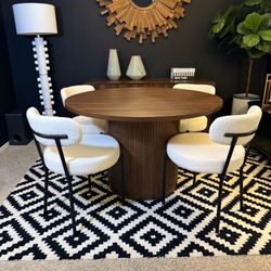 Modern 5 Pc Table