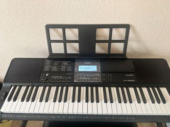 Casio CT-X800 keyboard
