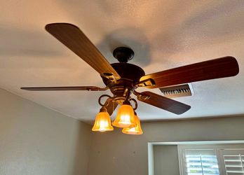 Harbor Breeze 52” Ceiling Fan with 3-Light Fixture – Bronze/Wood