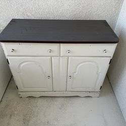 Used dresser