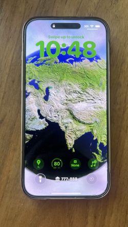 White Apple iPhone 17 pro max 1TB with slim MagSafe case