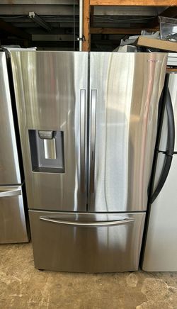 Samsung 3-Door French Door Fridge, Stainless, Excellent Cond.