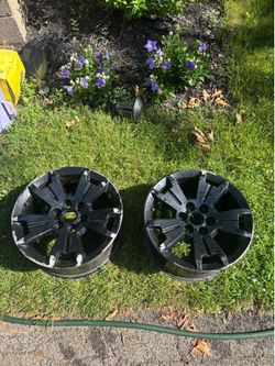 2021 Chevy Colorado LT 17” Blackout Rims