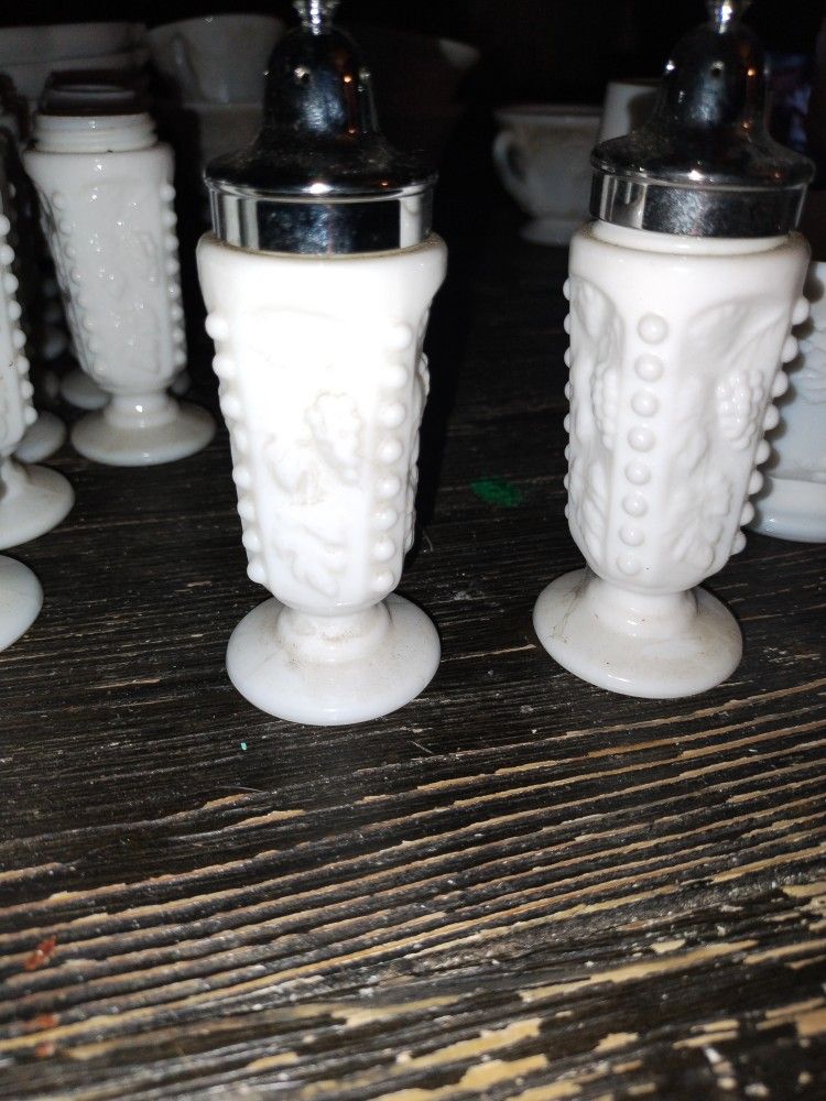 Vintage Salt AndlllPepper Shakers From Westmoreland 