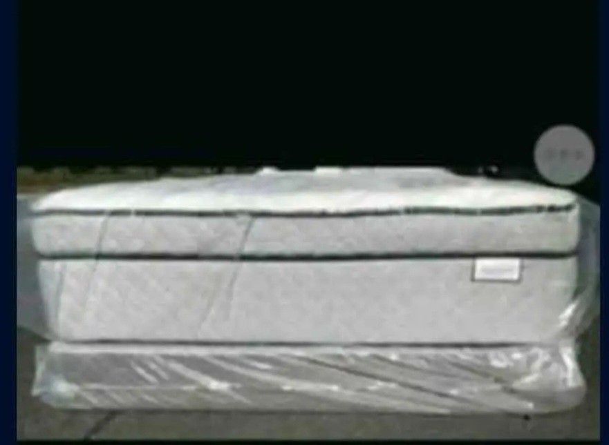 Queen size new thick pillow top bed can deliver