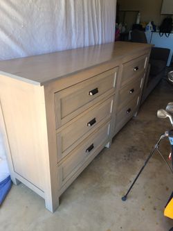 Room and Board Dresser and Nightstands Set