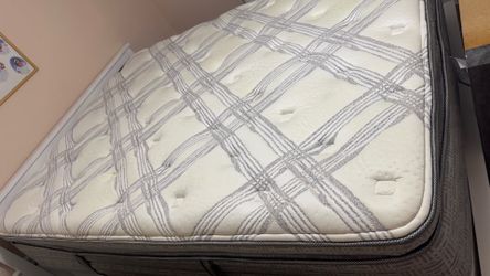 Queen size mattress