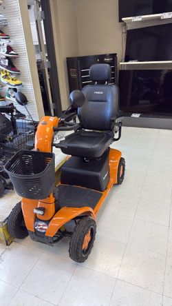 Pride pursuit electric scooter
