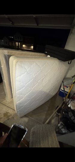 Queen Mattress with box spring