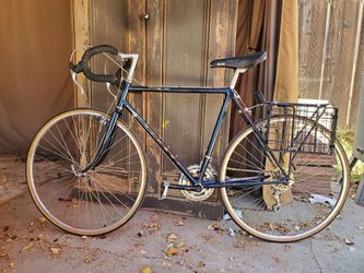Vintage Nashbar toure xd bicycle with basket