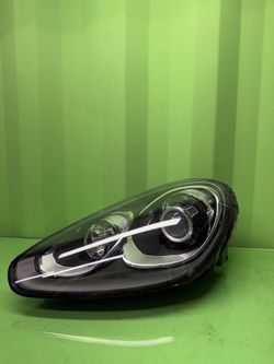 2015 2016 2017 2018 PORSCHE CAYENNE Left Driver Side Headlight OEM 7P5941751G