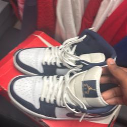 jordan 1s 9.5
